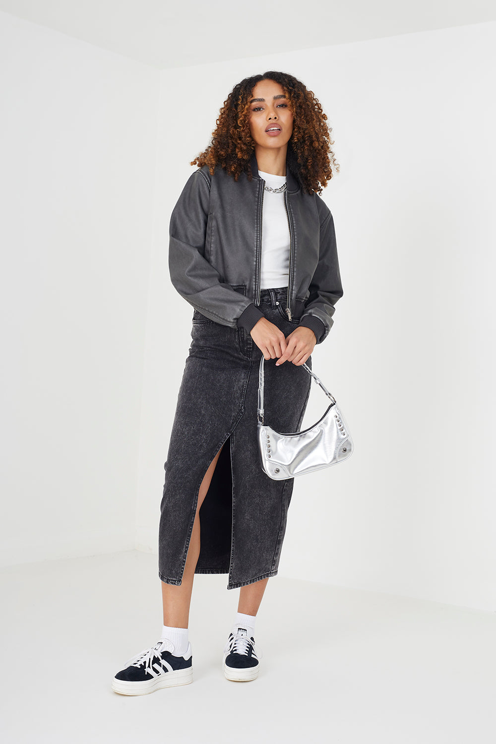 Brave Soul Black Vintage PU Cropped Bomber Jacket - Black Image 3