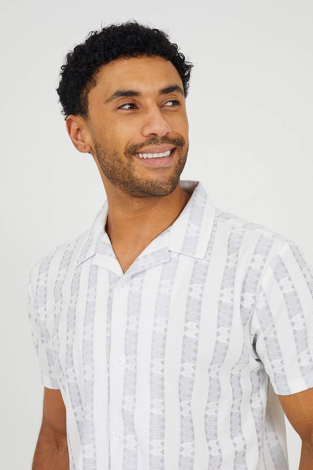 Brave Soul White Patterned Short Sleeve Shirt - White Image 4