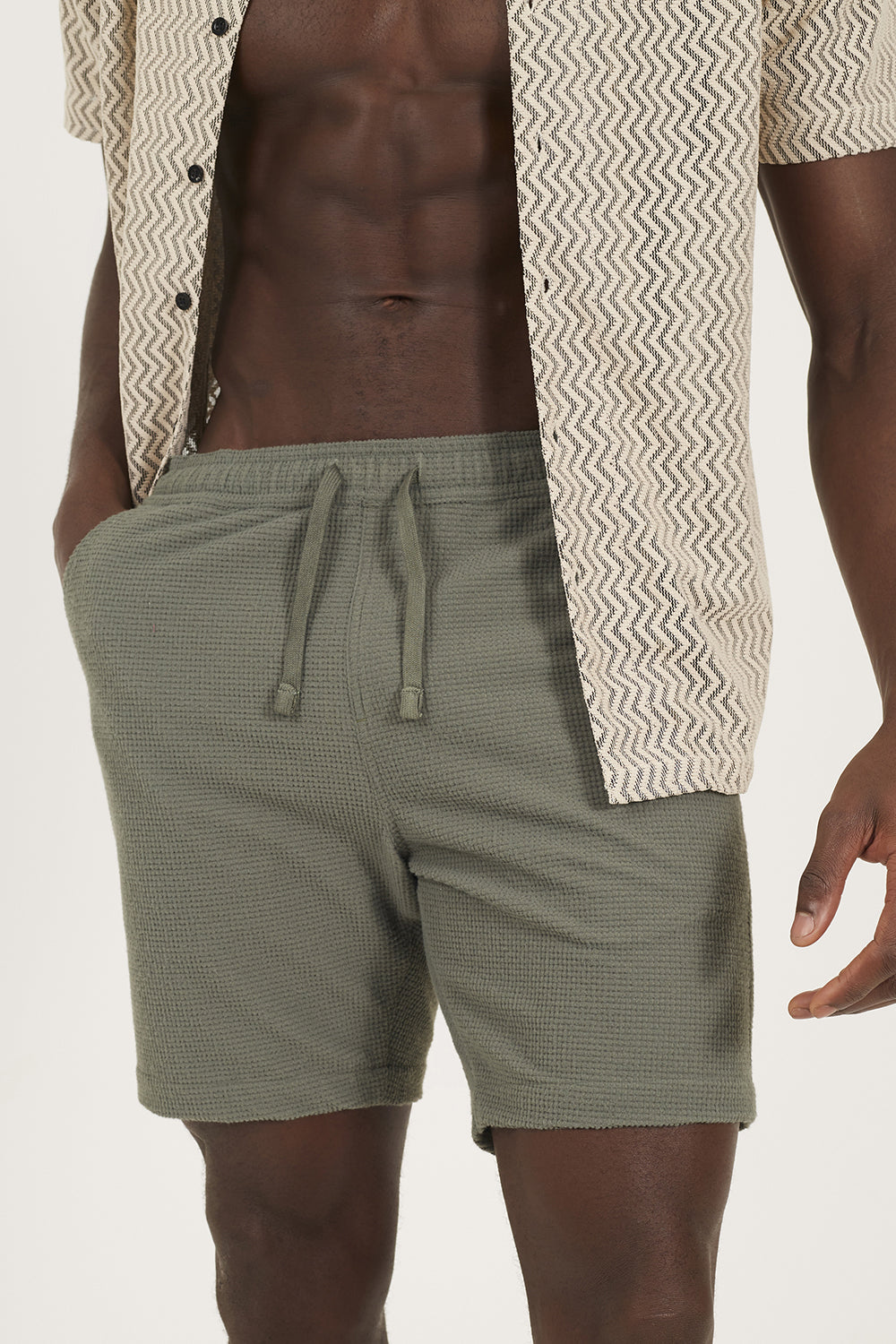 Brave Soul Pale Green Seersucker Shorts - Pale Green Image 4