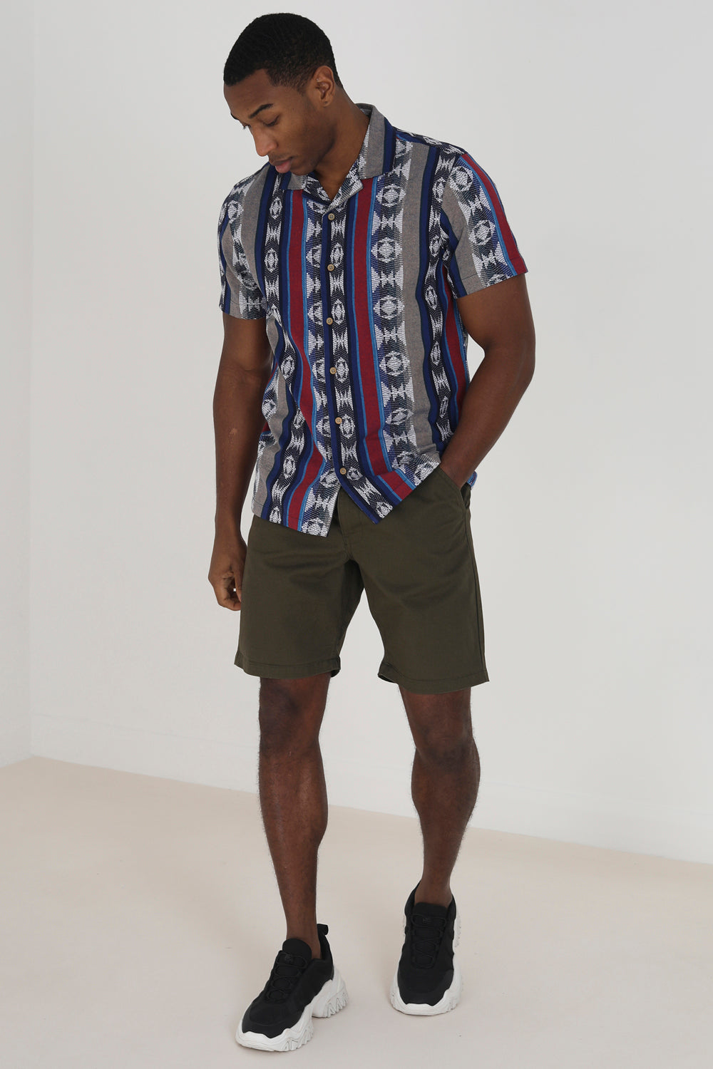 Brave Soul Black 2 Pack Cotton Twill Chino Shorts - Black Image 4