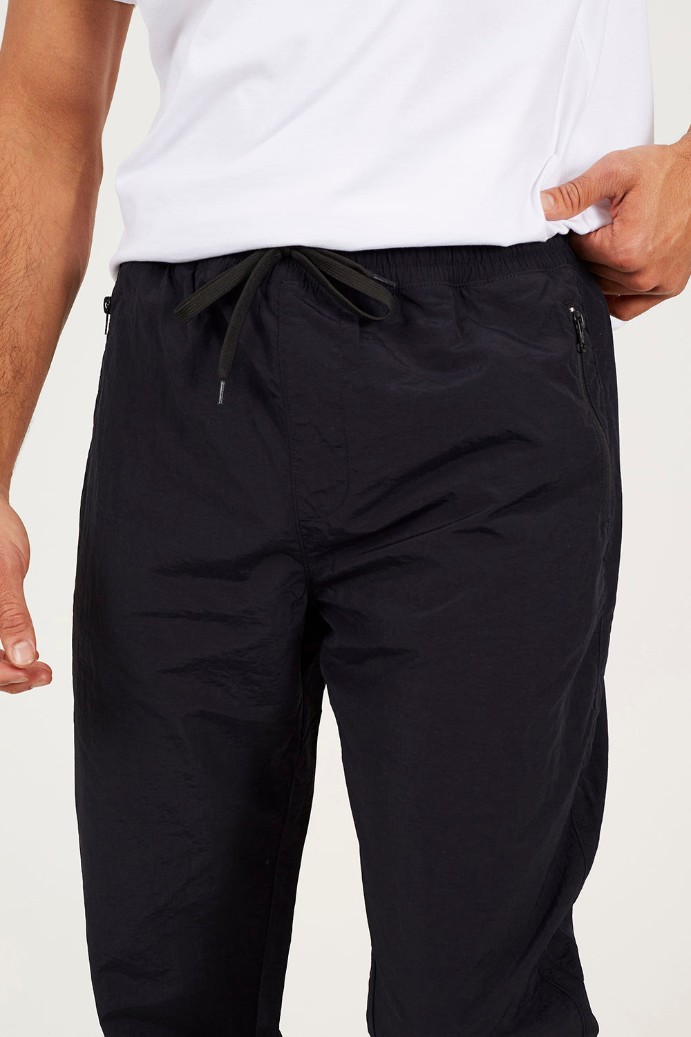 Brave Soul Black Taslan Loose Fit Cuffed Cargo Trousers - Black Image 4