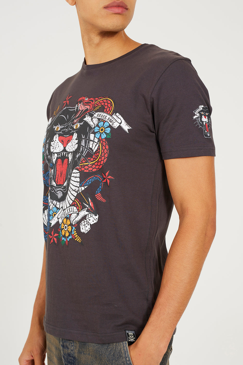 Brave Soul Charcoal Cotton Crew Neck Graphic T-Shirt - Charcoal Image 4