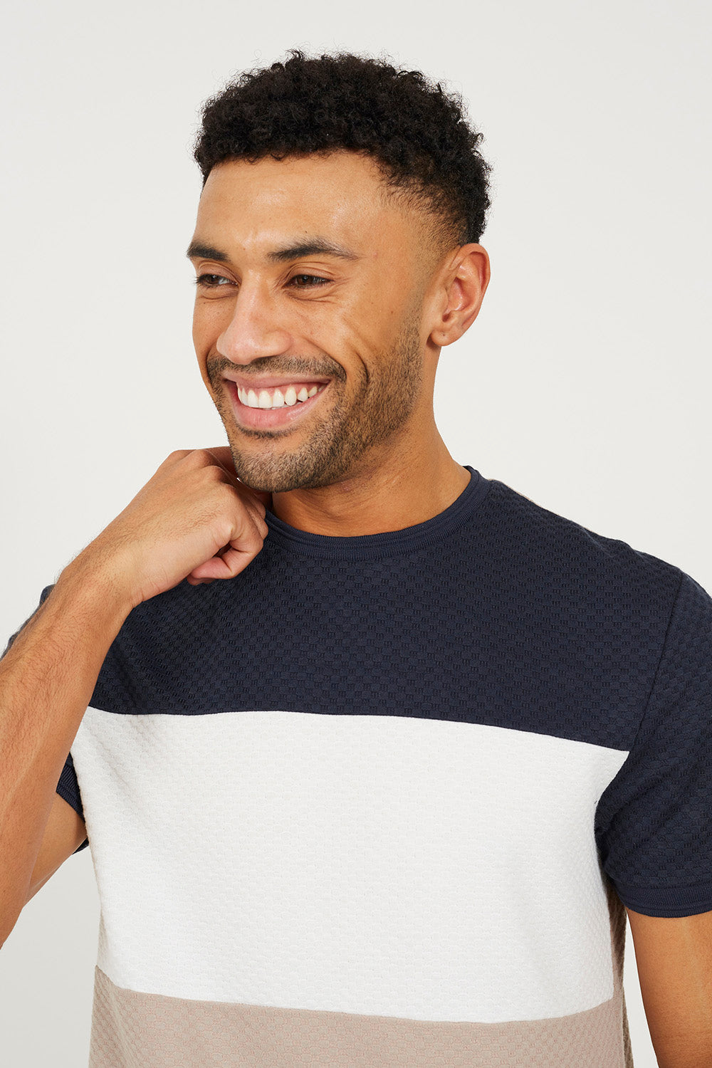 Brave Soul Navy Colour Blocking T-Shirt - Navy Image 4