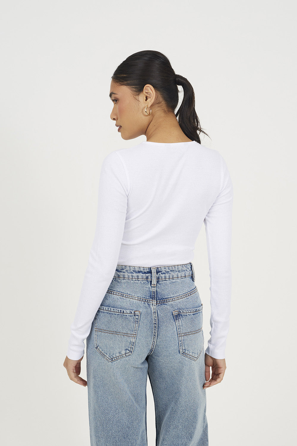  White  Image 2