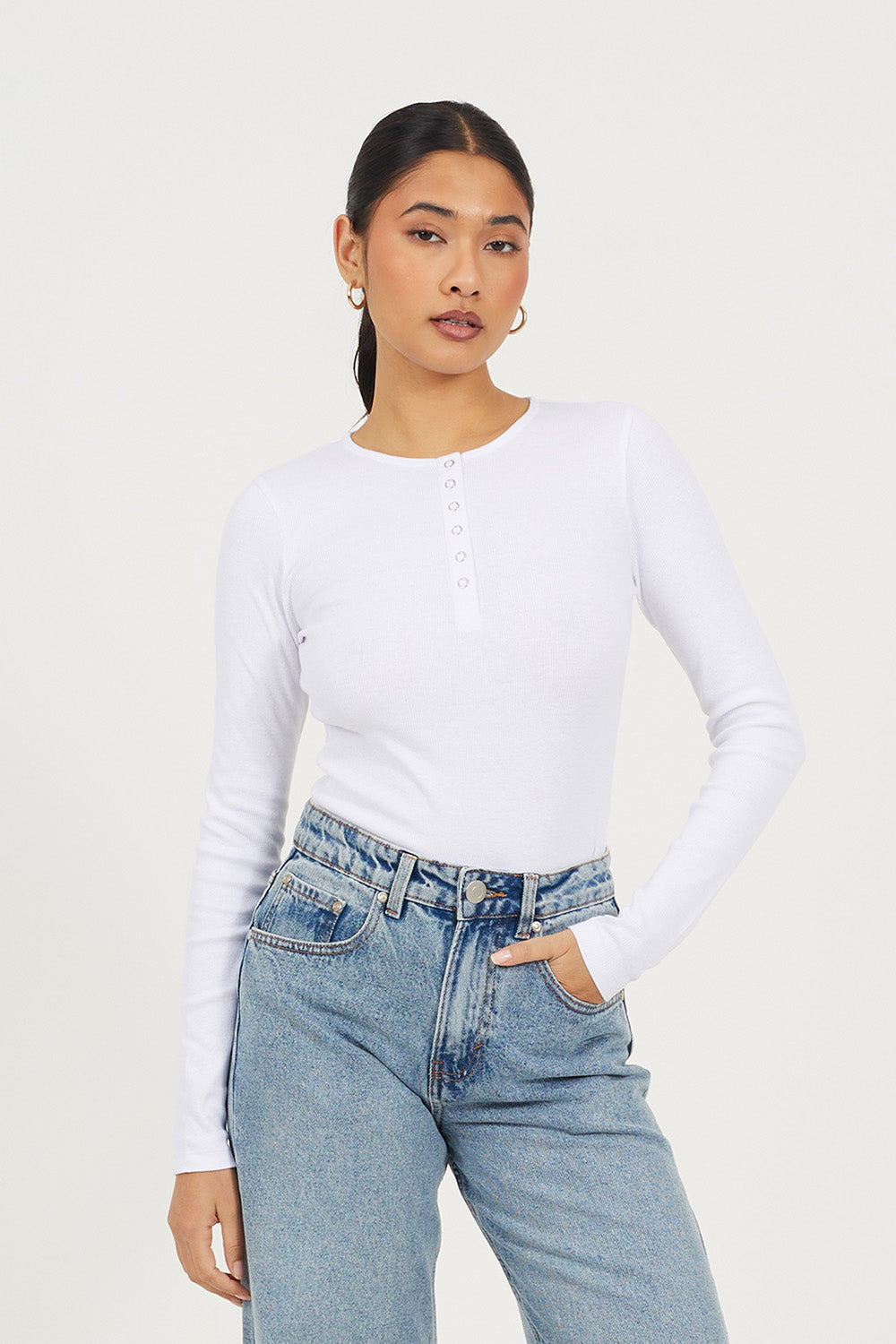  White  Image 1
