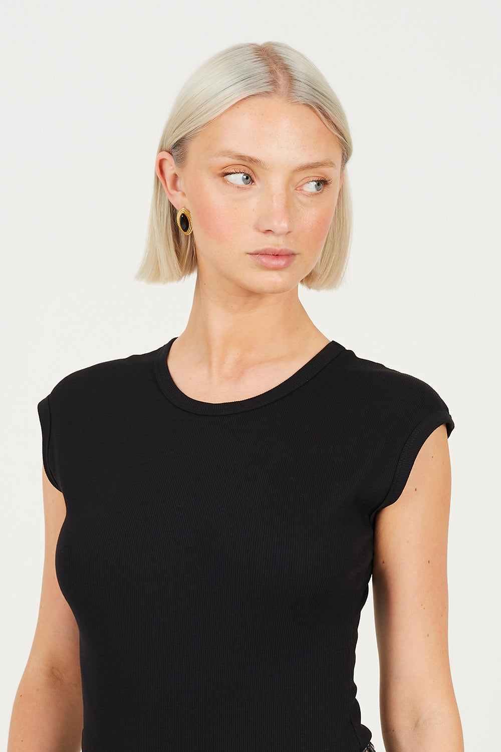  Black  Image 4