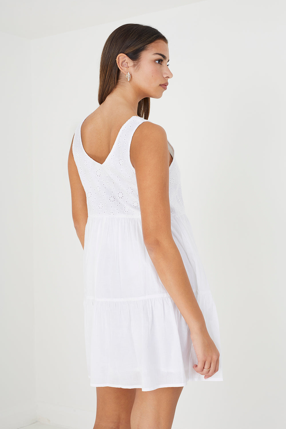 Brave Soul White Borderie Top Tiered Smock Mini Dress - White Image 2