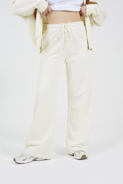  Cream  Image 1