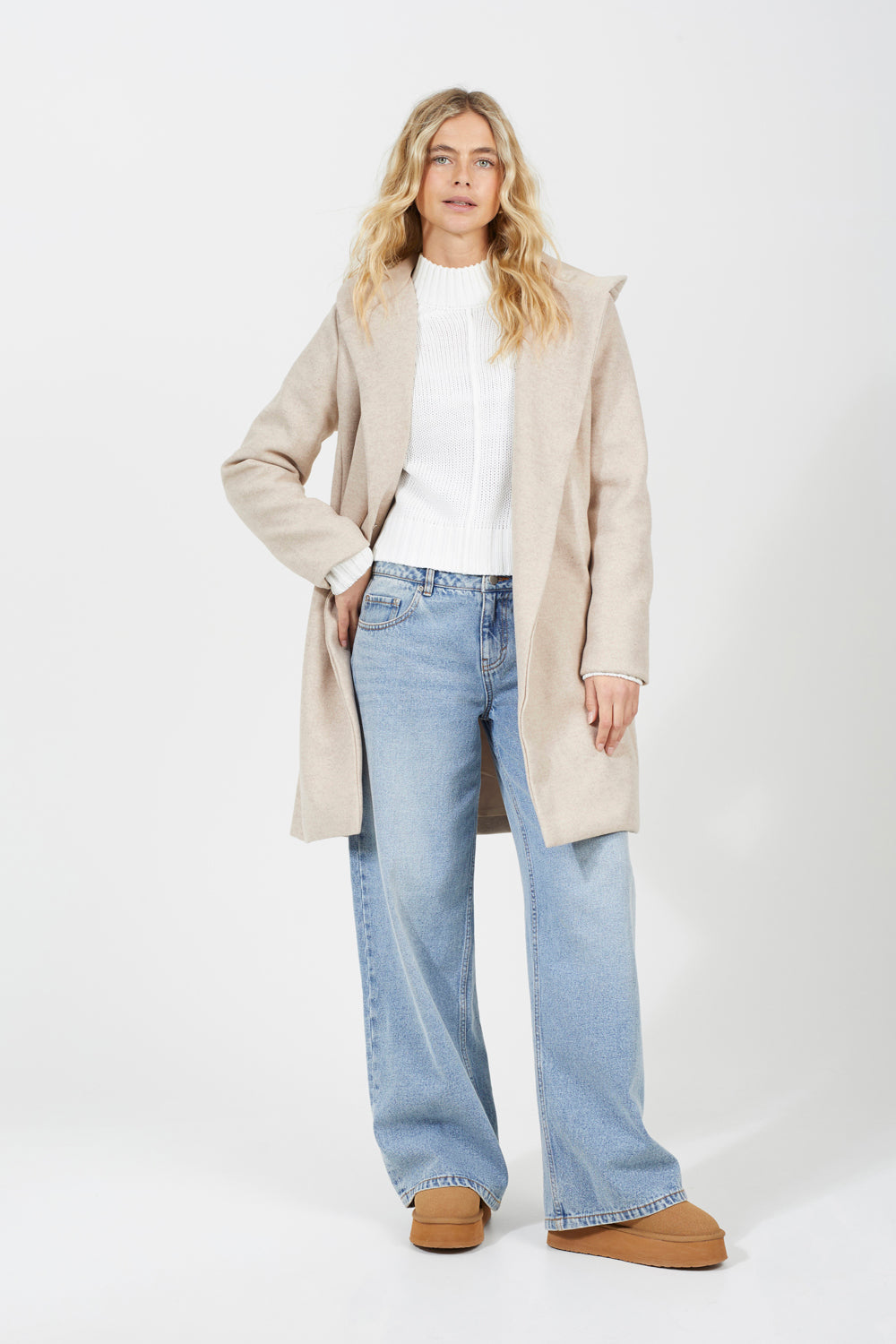  Beige  Image 3