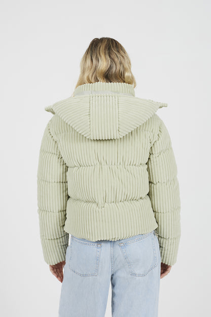  Pale Green  Image 2