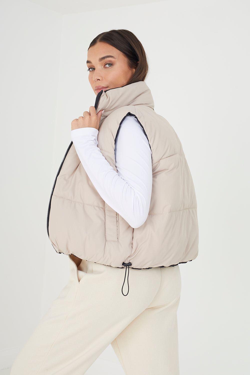 Brave Soul Stone Reversible Cropped Padded Gilet - Stone Image 2