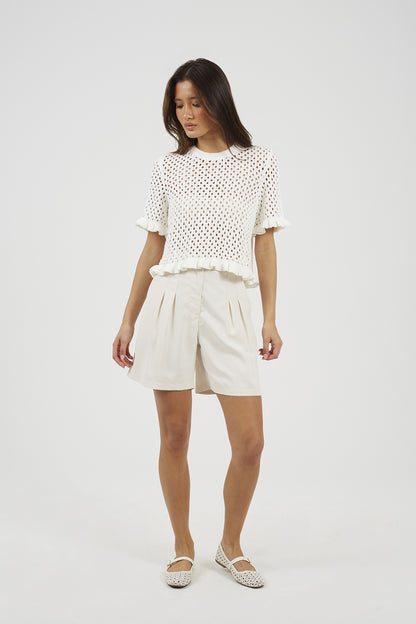  White  Image 3