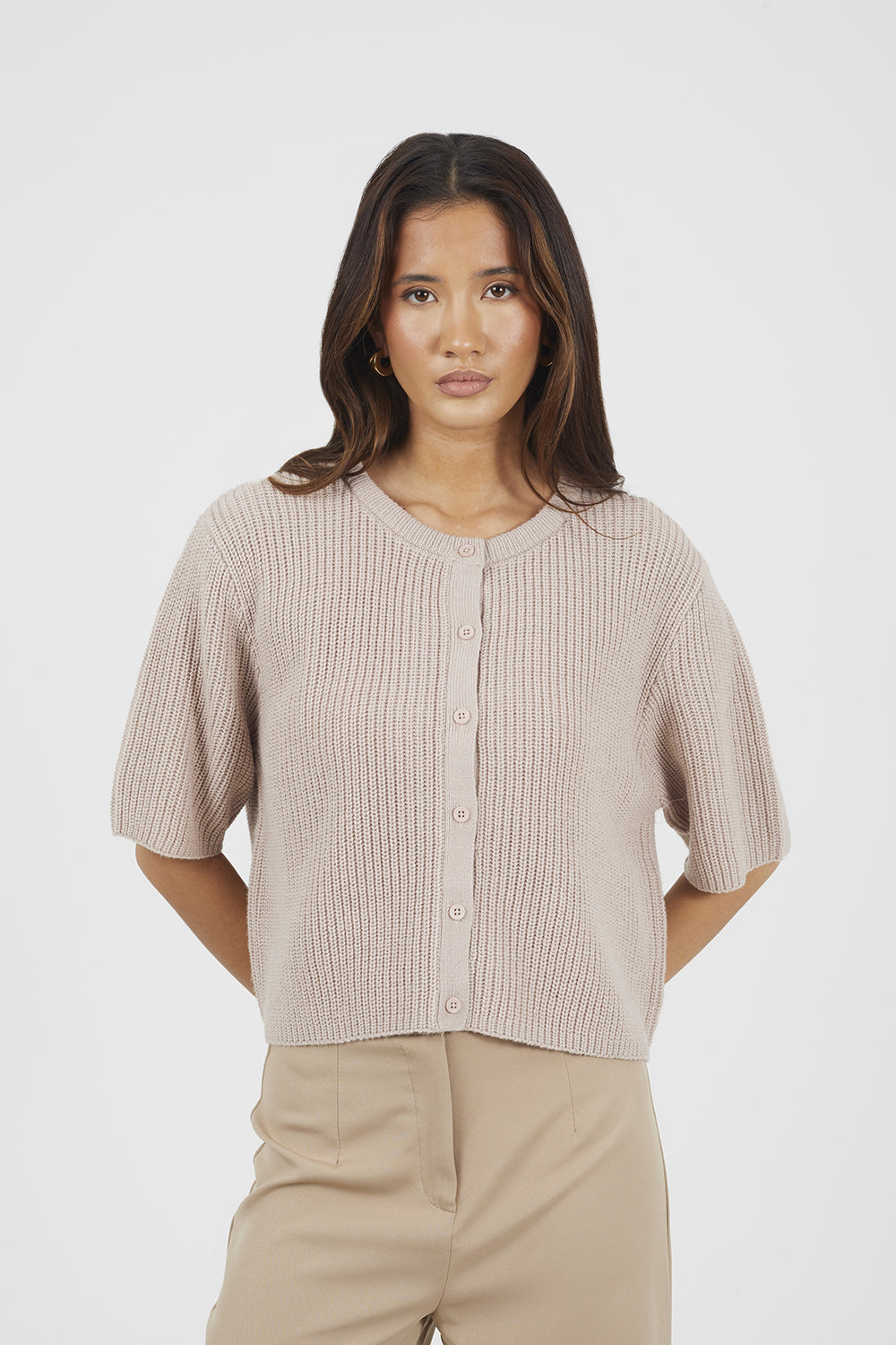  Beige  Image 1