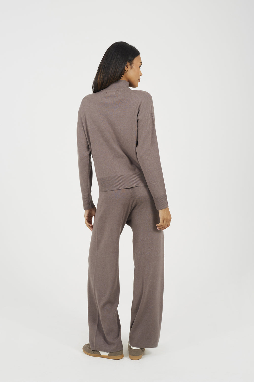  Taupe  Image 2