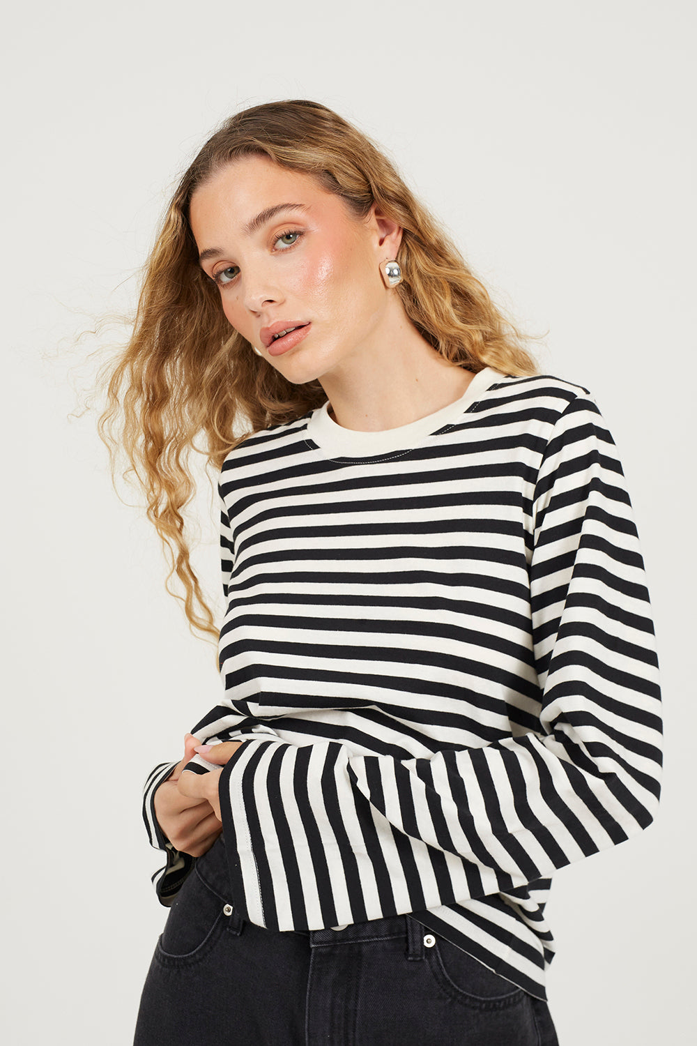  Black  Image 4