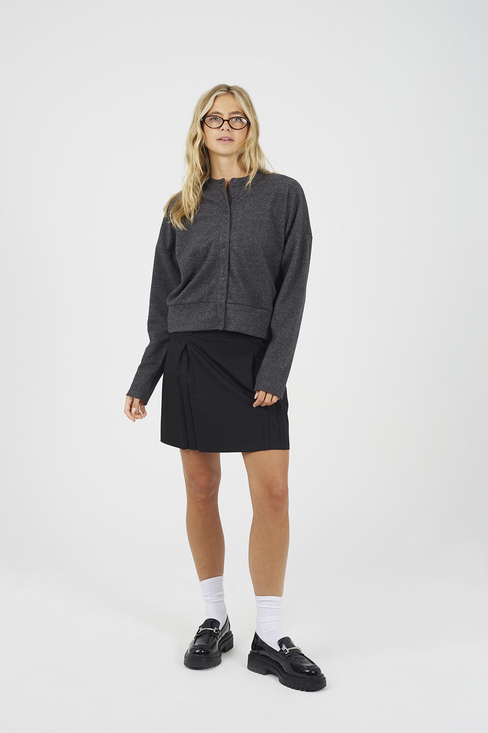  Grey  Image 3
