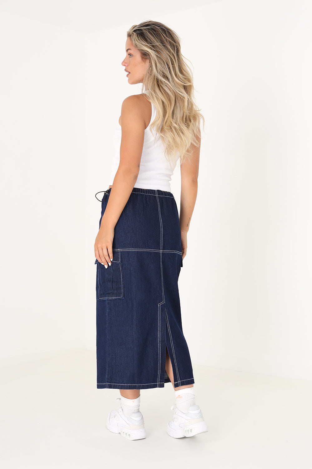 Brave Soul Indigo Denim Midi Skirt with Utility Pockets and Contrast Seams - Indigo Image 2