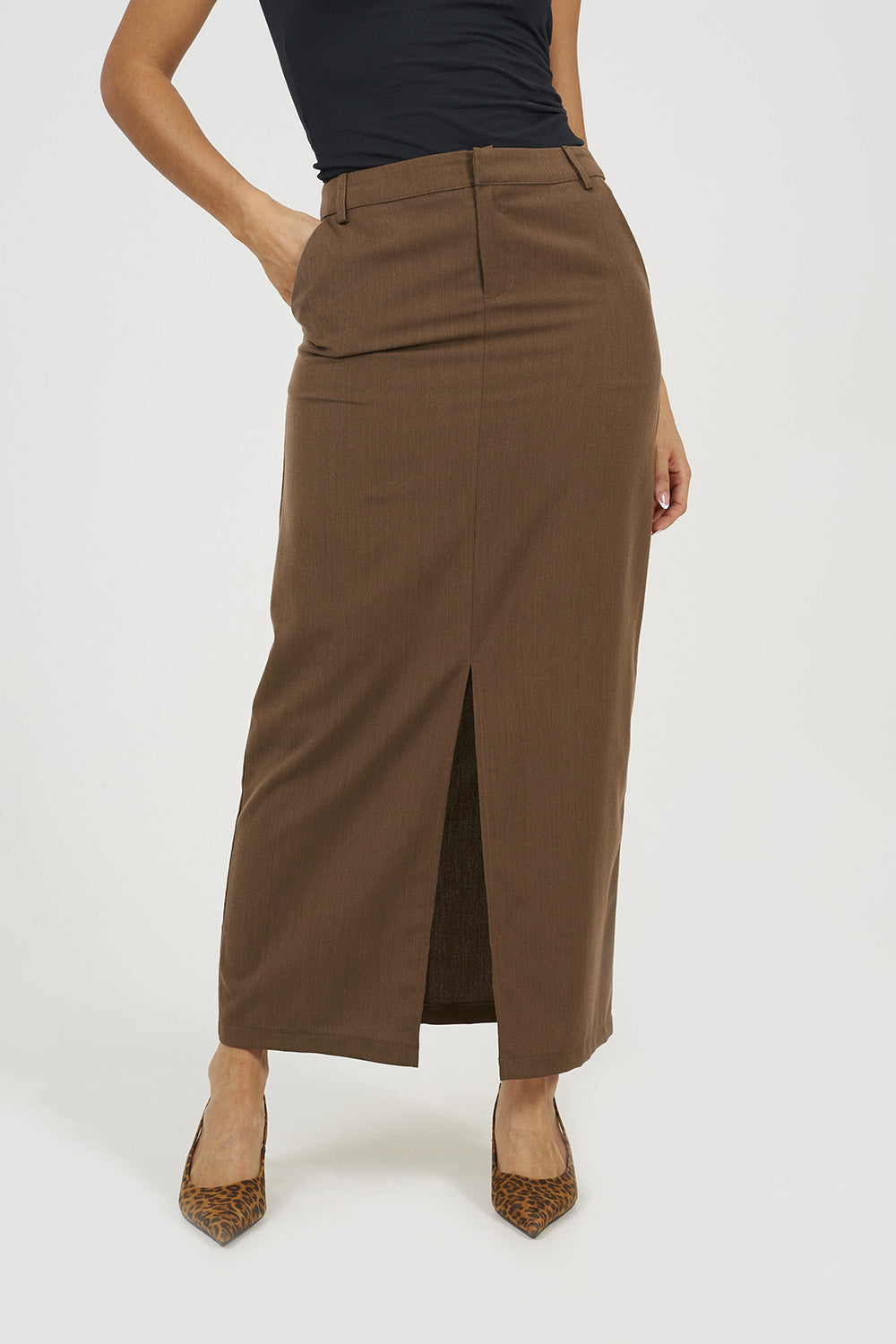  Brown  Image 1