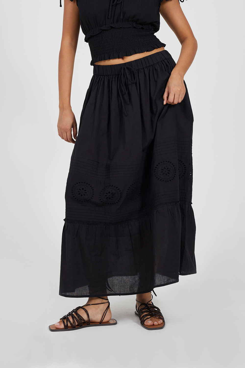  Black  Image 1