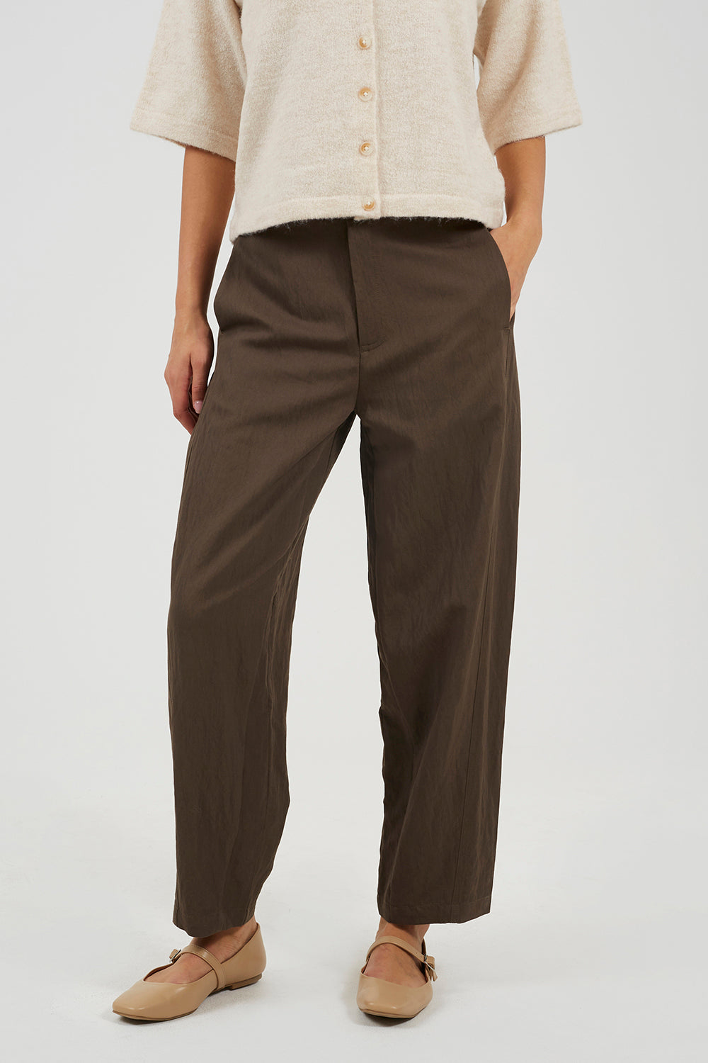  Brown  Image 1