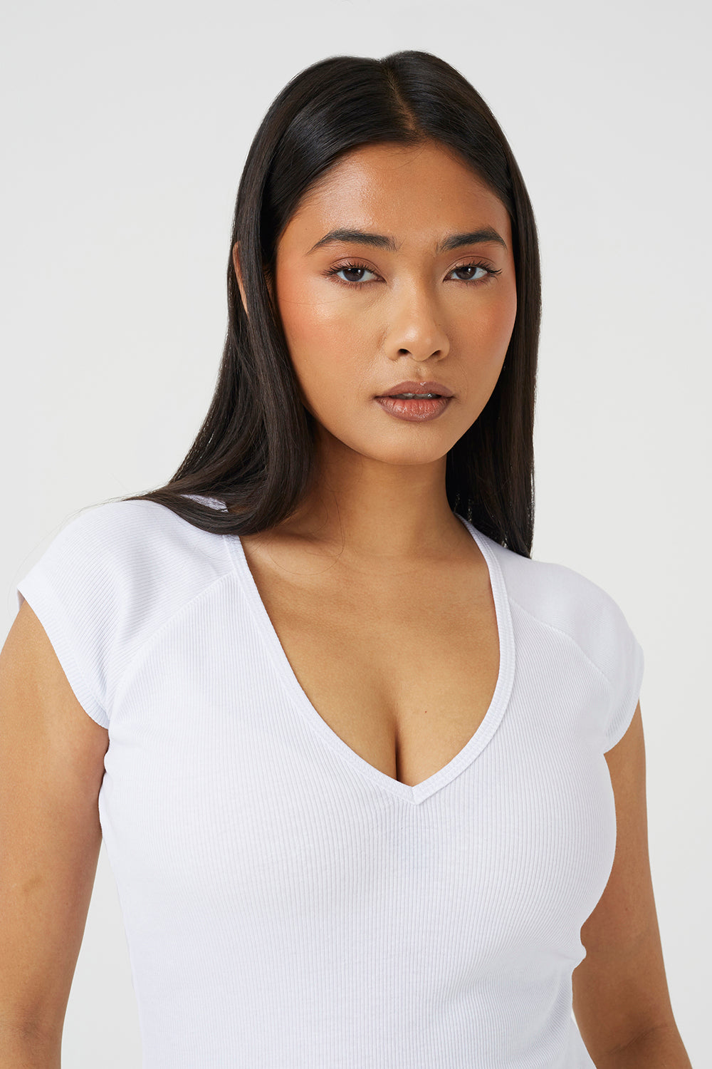  White  Image 4