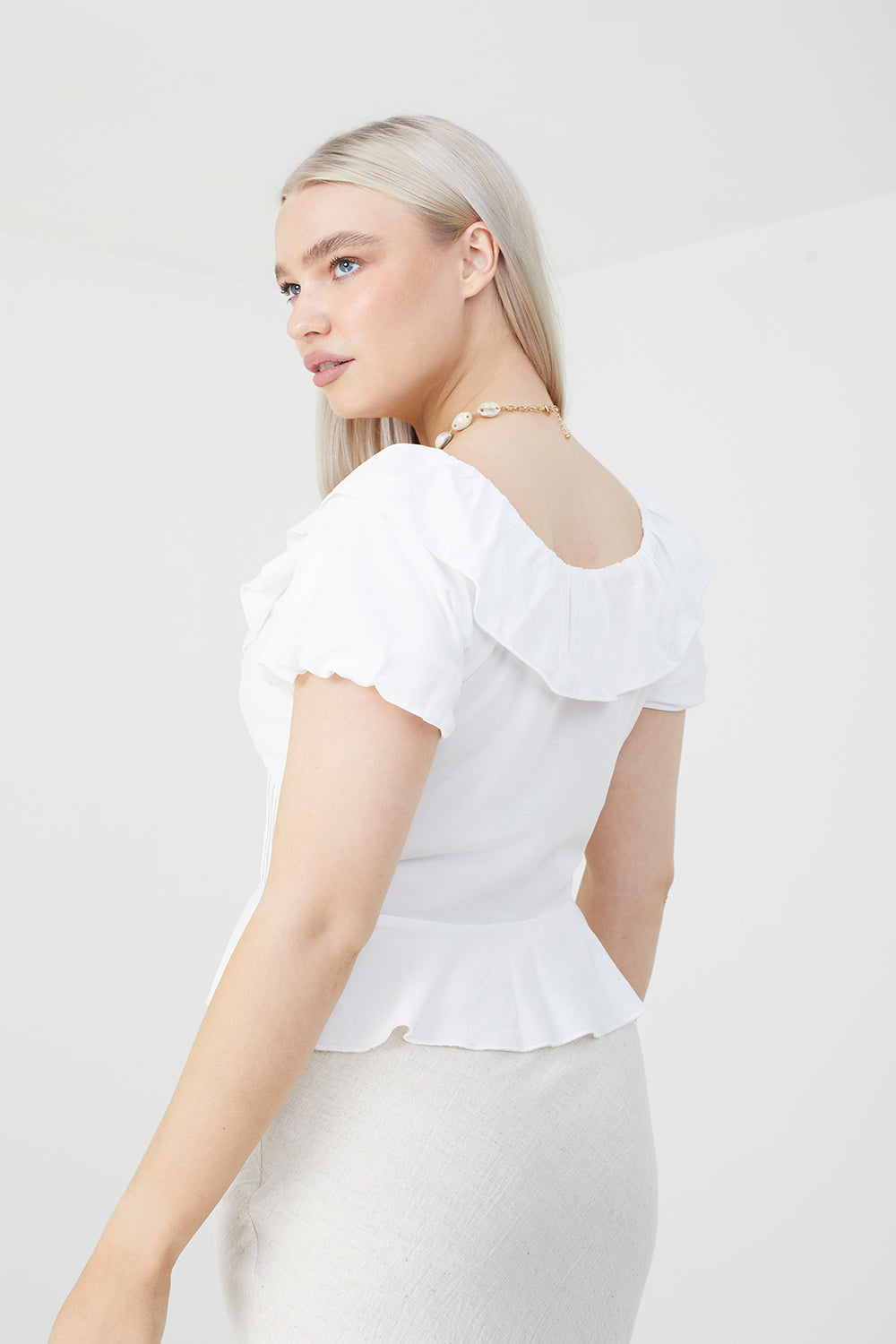 Brave Soul Off White Frill Collar Puff Sleeve Blouse - Off White Image 2