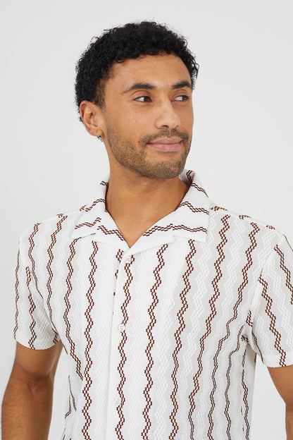 Brave Soul Off White Wavy Stripe Revere Collar Short Sleeve Shirt - Off White Image 4