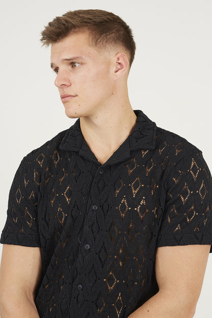 Brave Soul Black Geometric Crochet Short Sleeve Shirt - Black Image 4