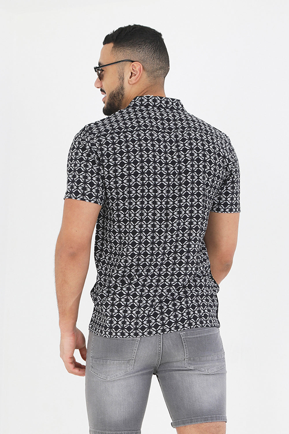 Brave Soul Black Short Sleeve Geometric Print Shirt - Black Image 2