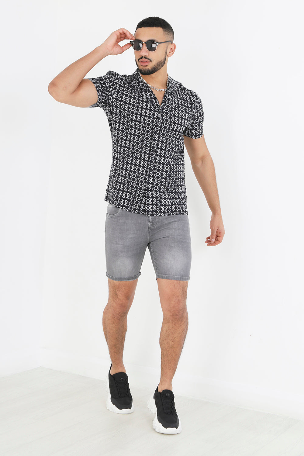 Brave Soul Black Short Sleeve Geometric Print Shirt - Black Image 3