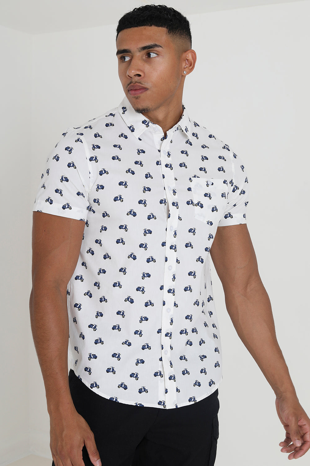 Brave Soul Ecru Cotton Short Sleeve Print Shirt - Ecru Image 1
