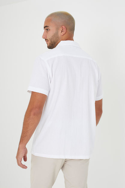 Brave Soul White Short Sleeve Fine Stripe Revere Collar Shirt - White Image 2
