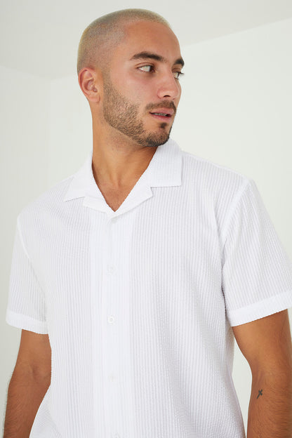 Brave Soul White Short Sleeve Fine Stripe Revere Collar Shirt - White Image 4