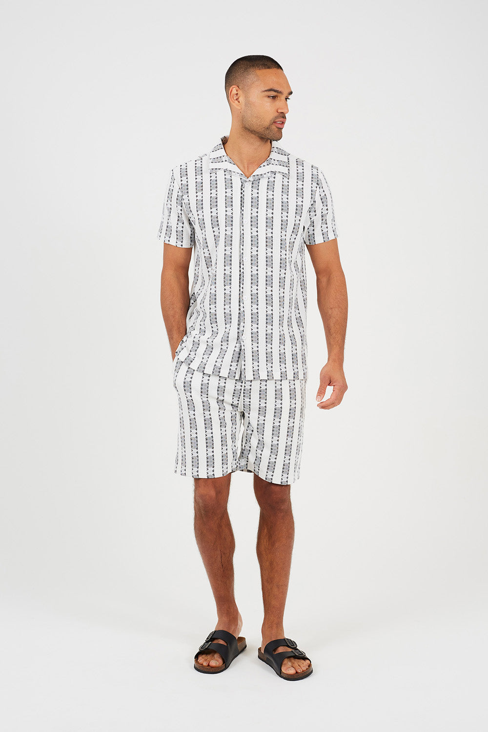 Brave Soul White Graphic Stripe Shorts - White Image 3