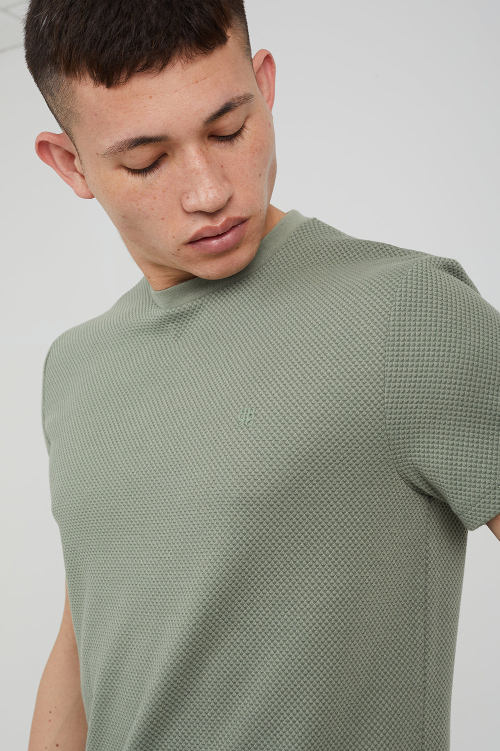 Brave Soul Pale Green Crew Neck T-Shirt - Pale Green Image 4