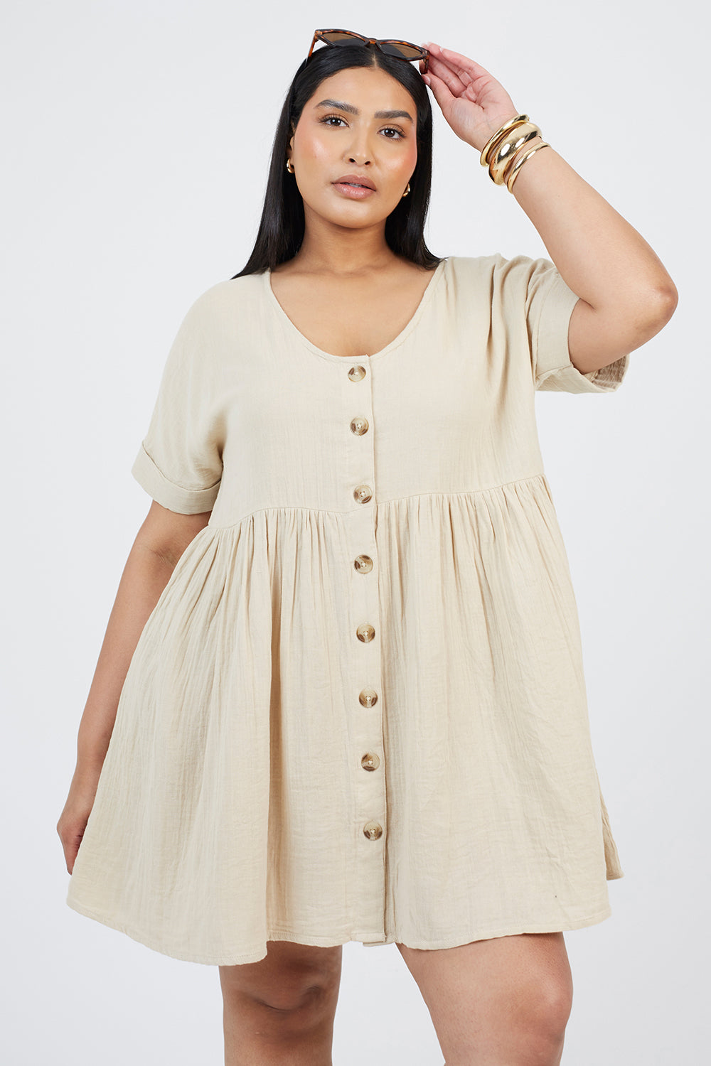  Beige  Image 1