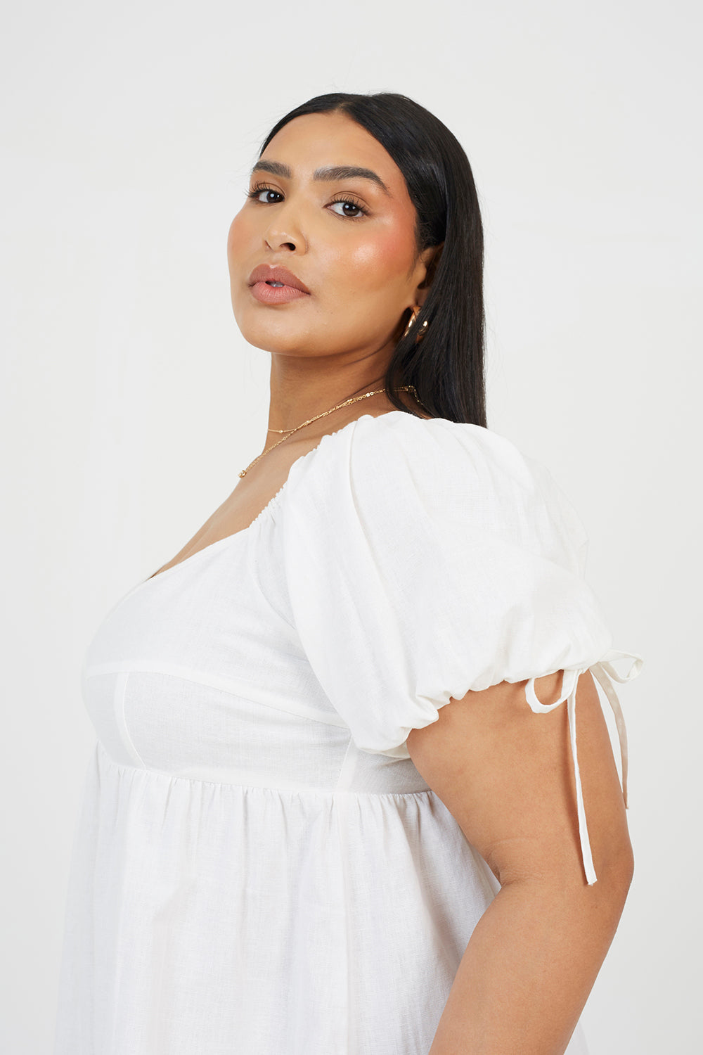  White  Image 3